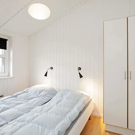 Vakantiehuis 4 Star In Lokken
