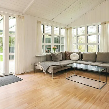 4 Star In Lokken Сasa de vacaciones Gronhoj (Nordjylland)