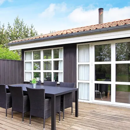 4 Star In Lokken Gronhoj (Nordjylland)
