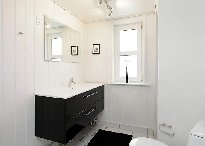 Luxury Retreat With Pool - By Traum Gronhoj (Nordjylland)