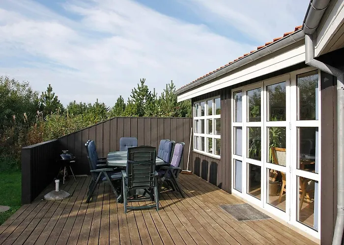 Dom wakacyjny Luxury Retreat With Pool - By Traum *