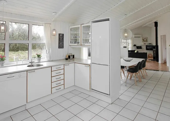 Dom wakacyjny Luxury Retreat With Pool - By Traum *